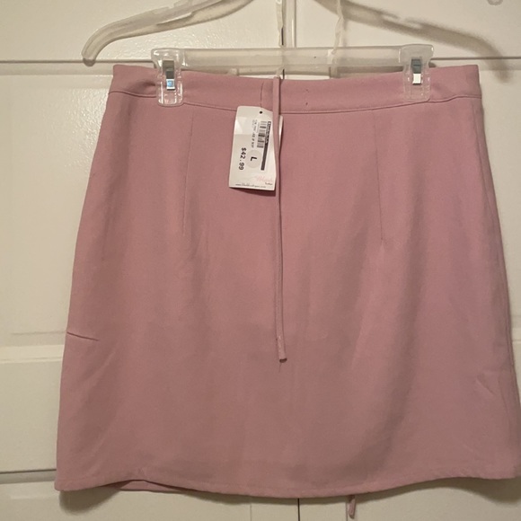 Lace up skirt - Picture 2 of 2